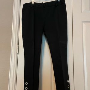 Black crop pants with grommet details
